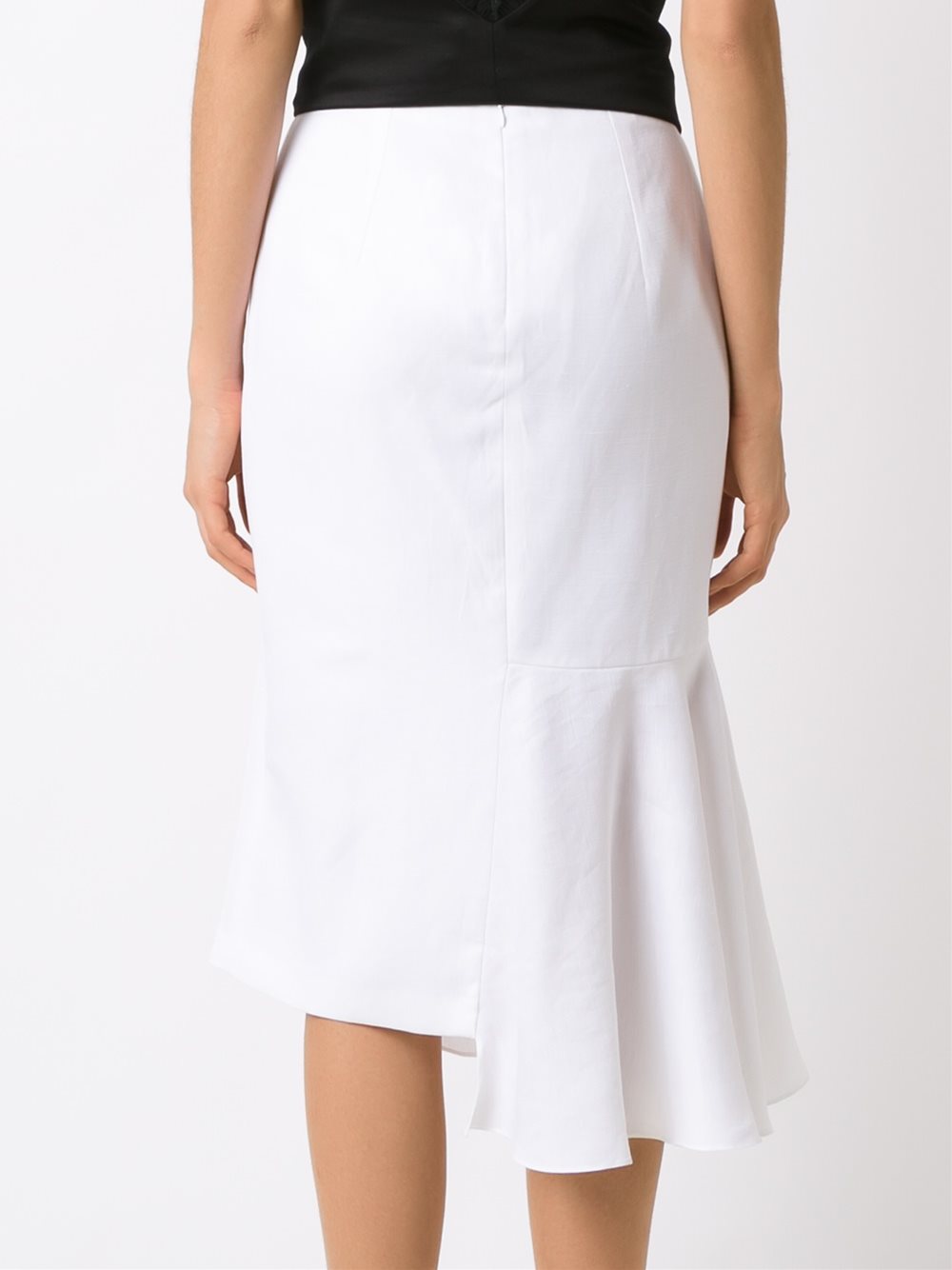 asymmetric skirt