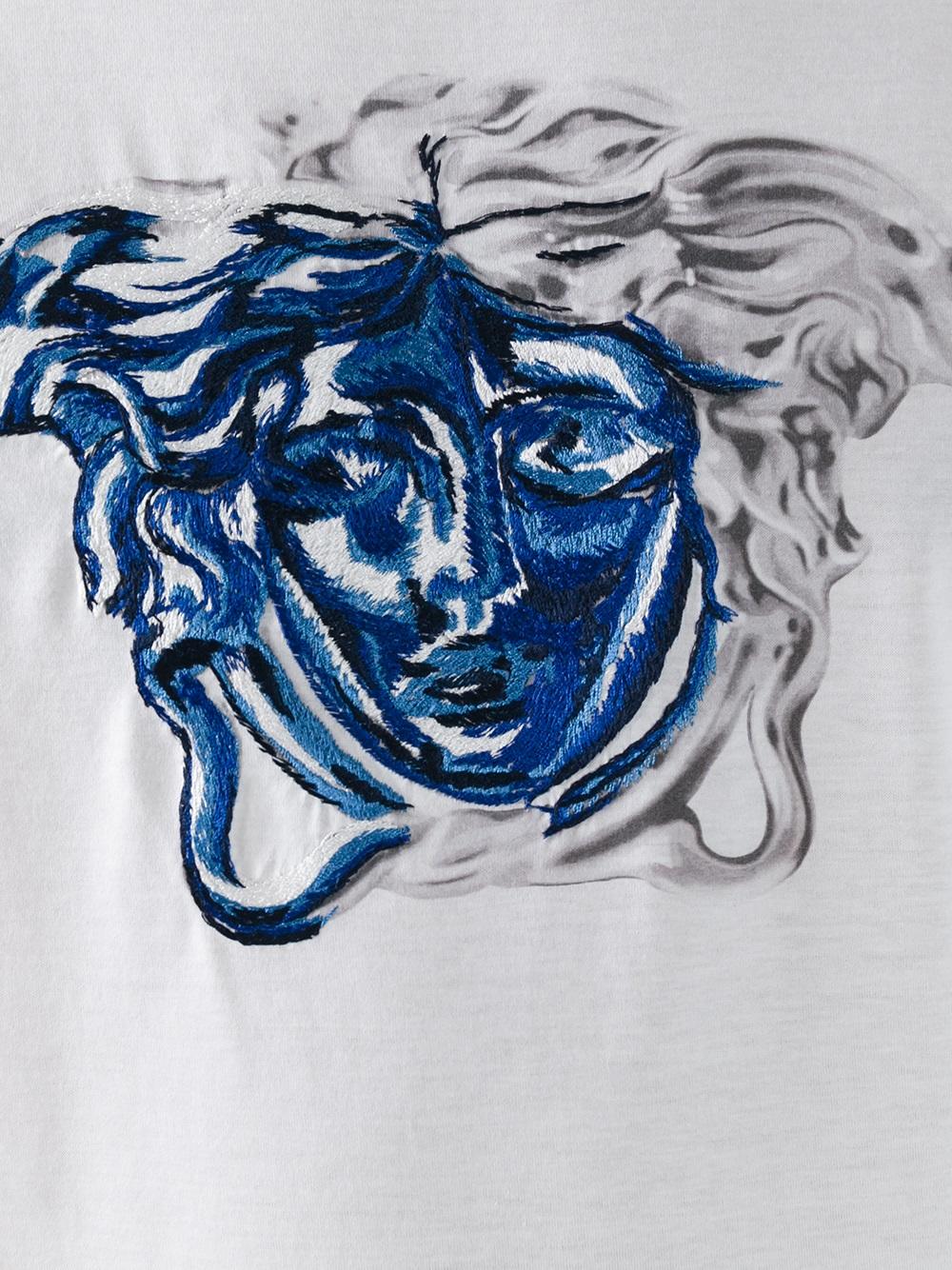 Medusa contrast embroidery T-shirt