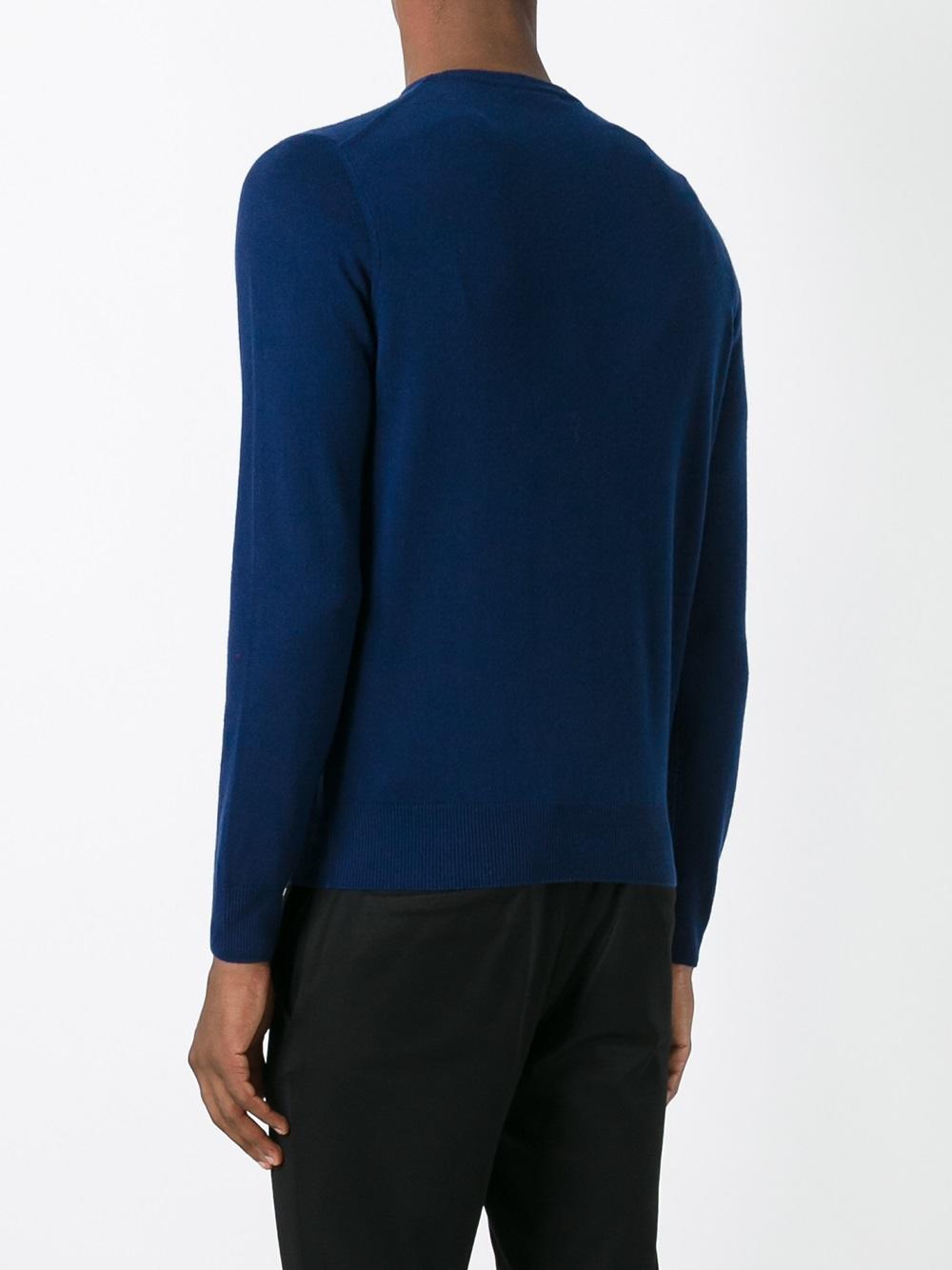 round neck jumper