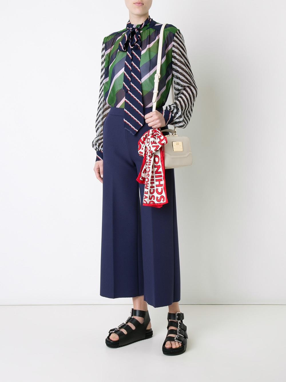 camera crossbody bag