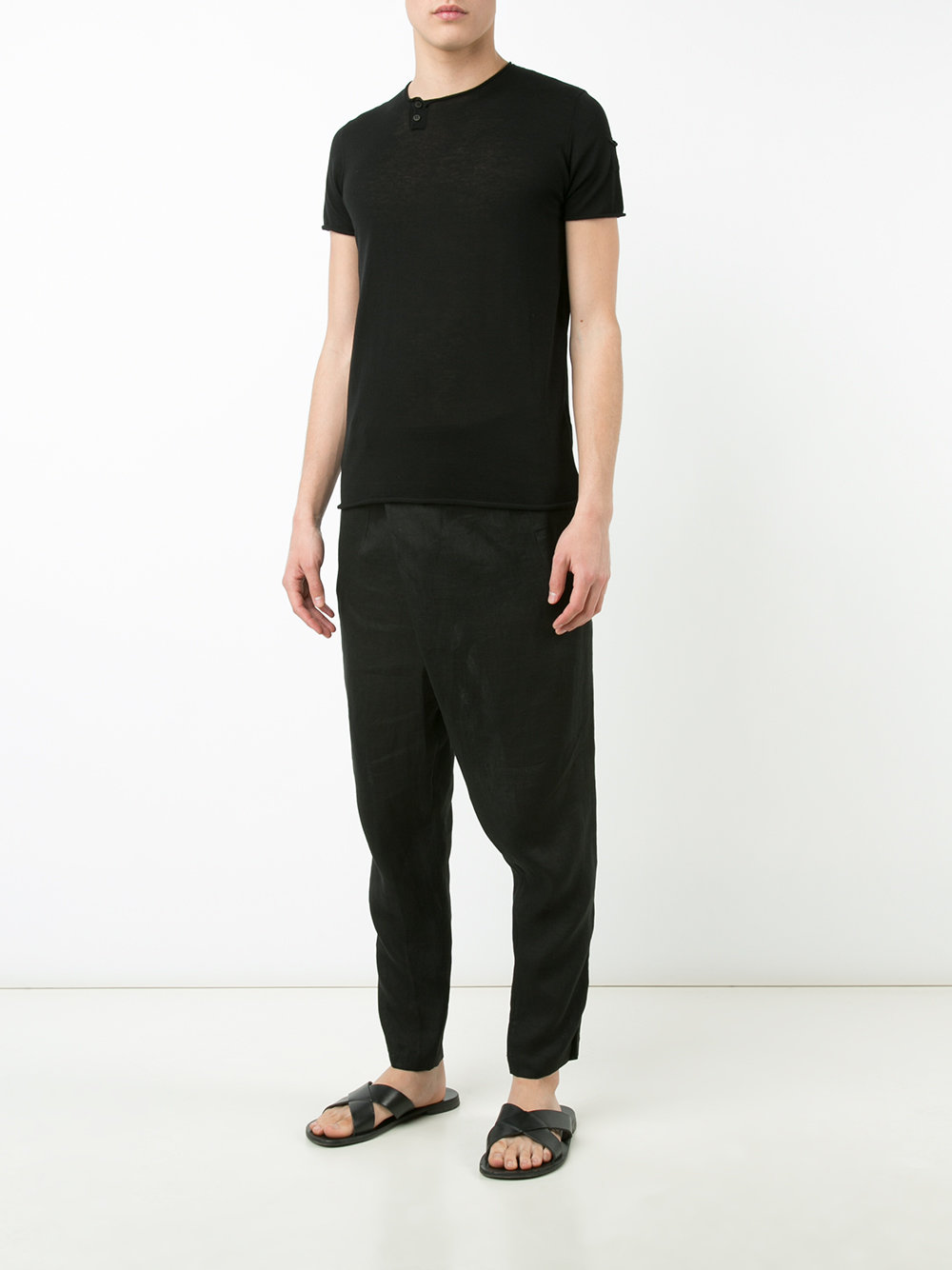 drop-crotch trousers