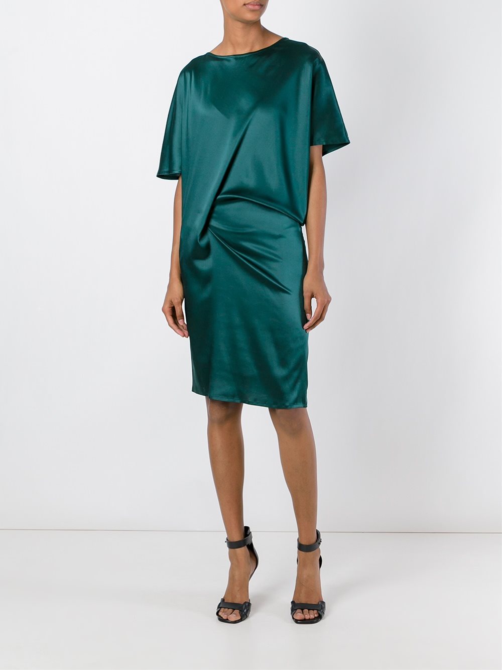 shortsleeved silk dress