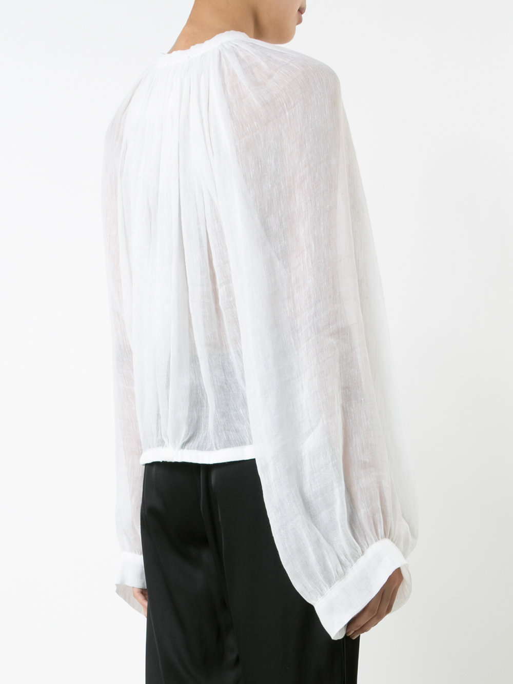 pleated blouse 