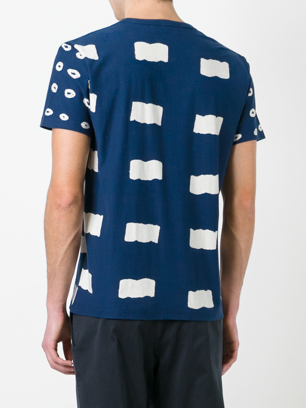 patterned T-shirt