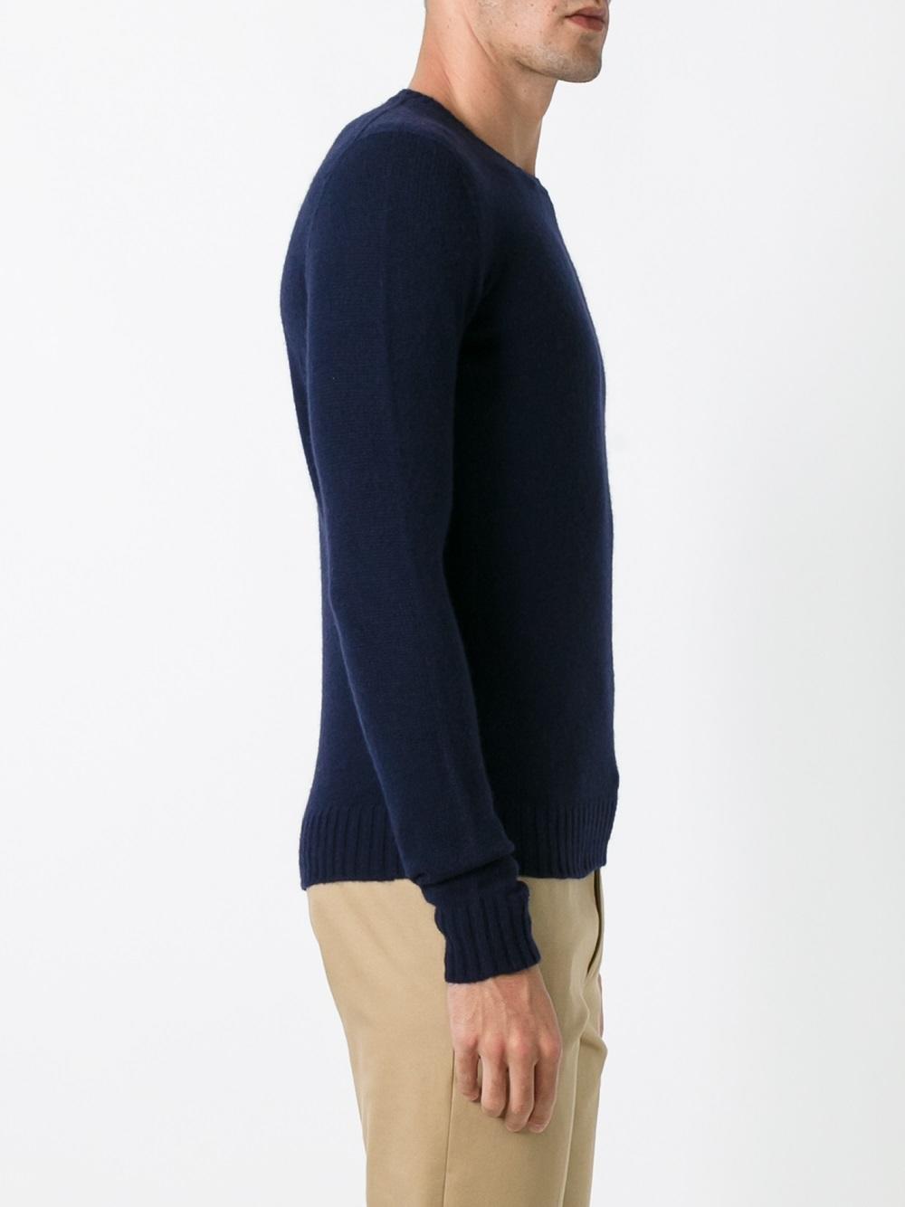 round neck jumper