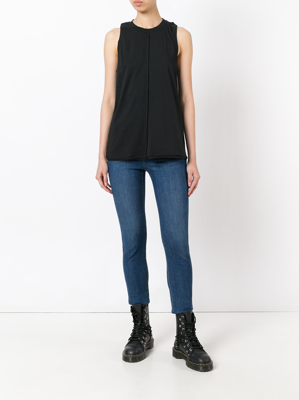 Tilli tank