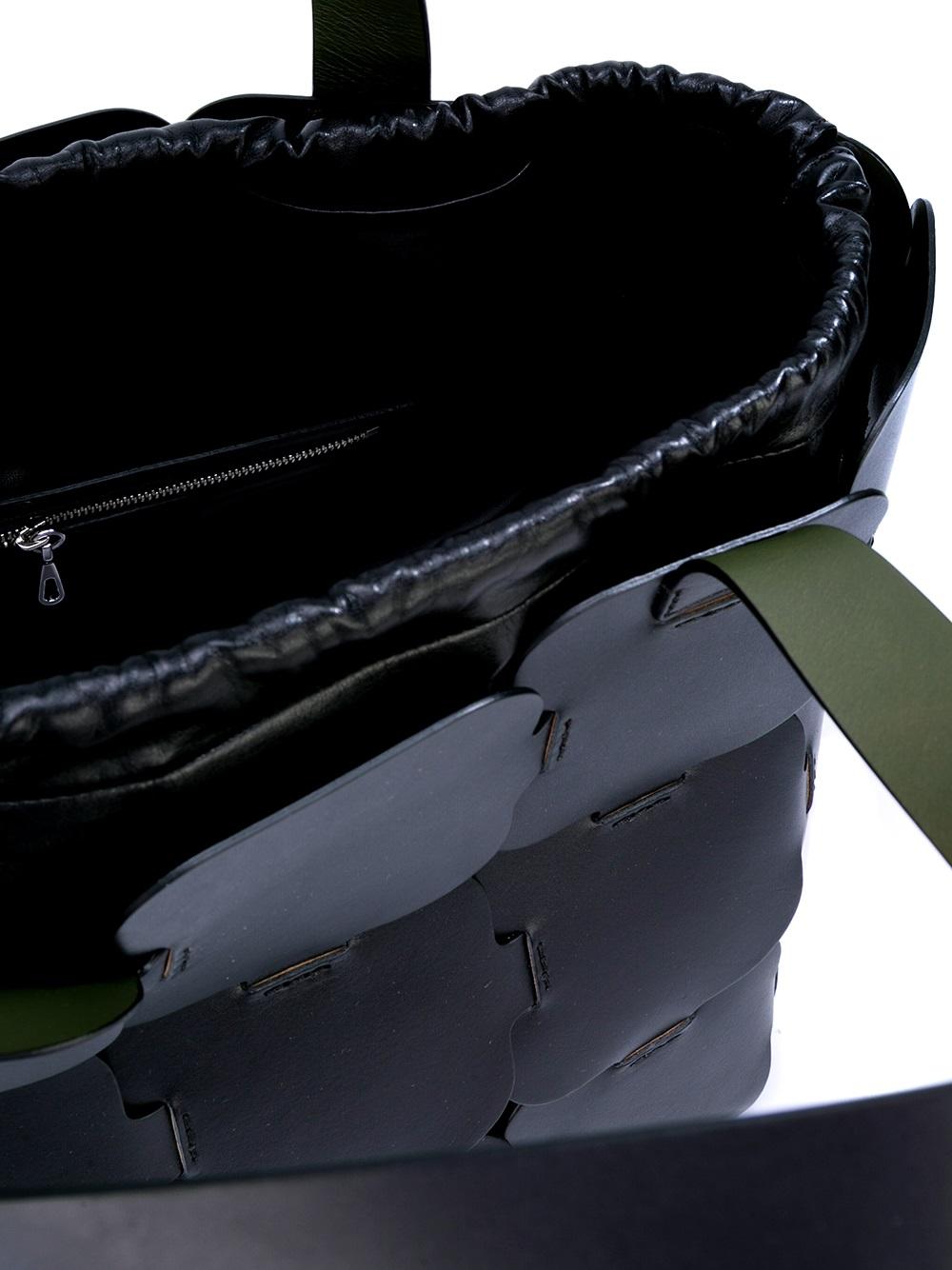 multi panel shoulder bag