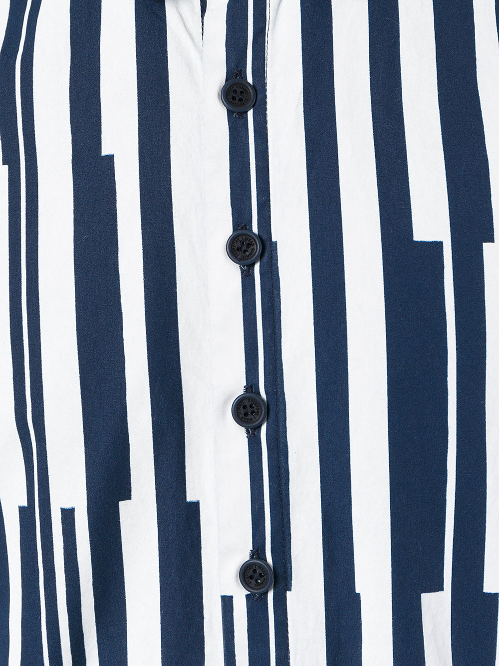 striped shirt 