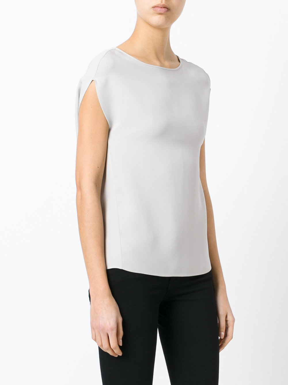 round neck T-shirt