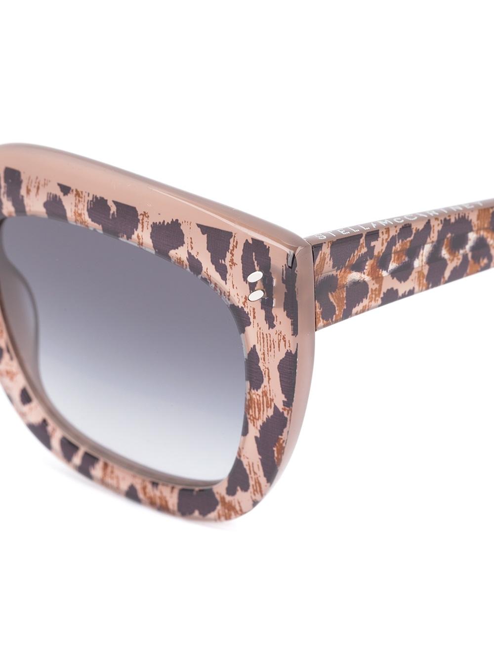 layered oversize square sunglasses