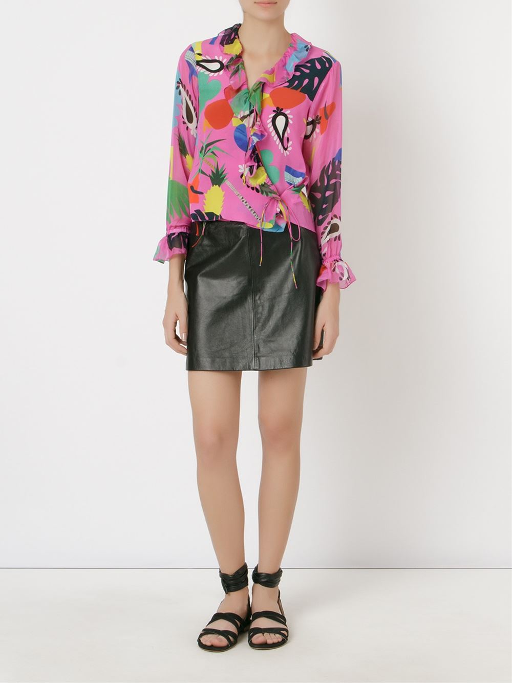 'Niemeyer' wrap blouse