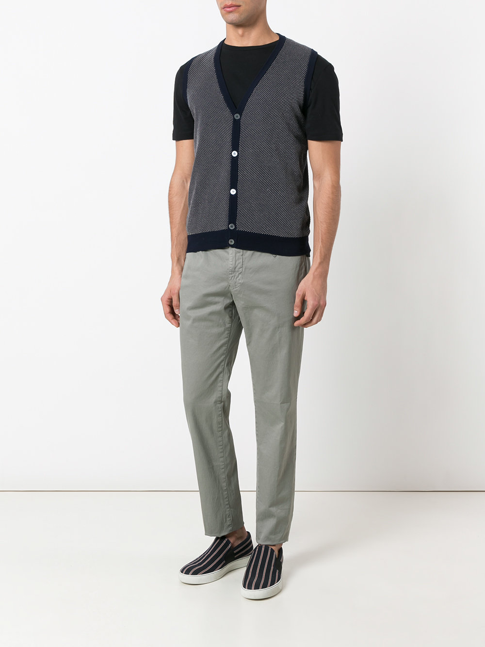 sleeveless cardigan 