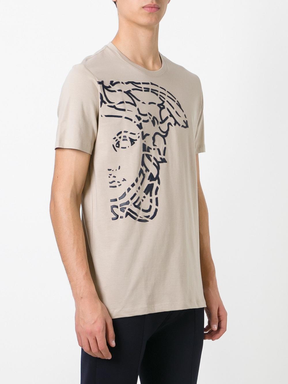medusa print T-shirt