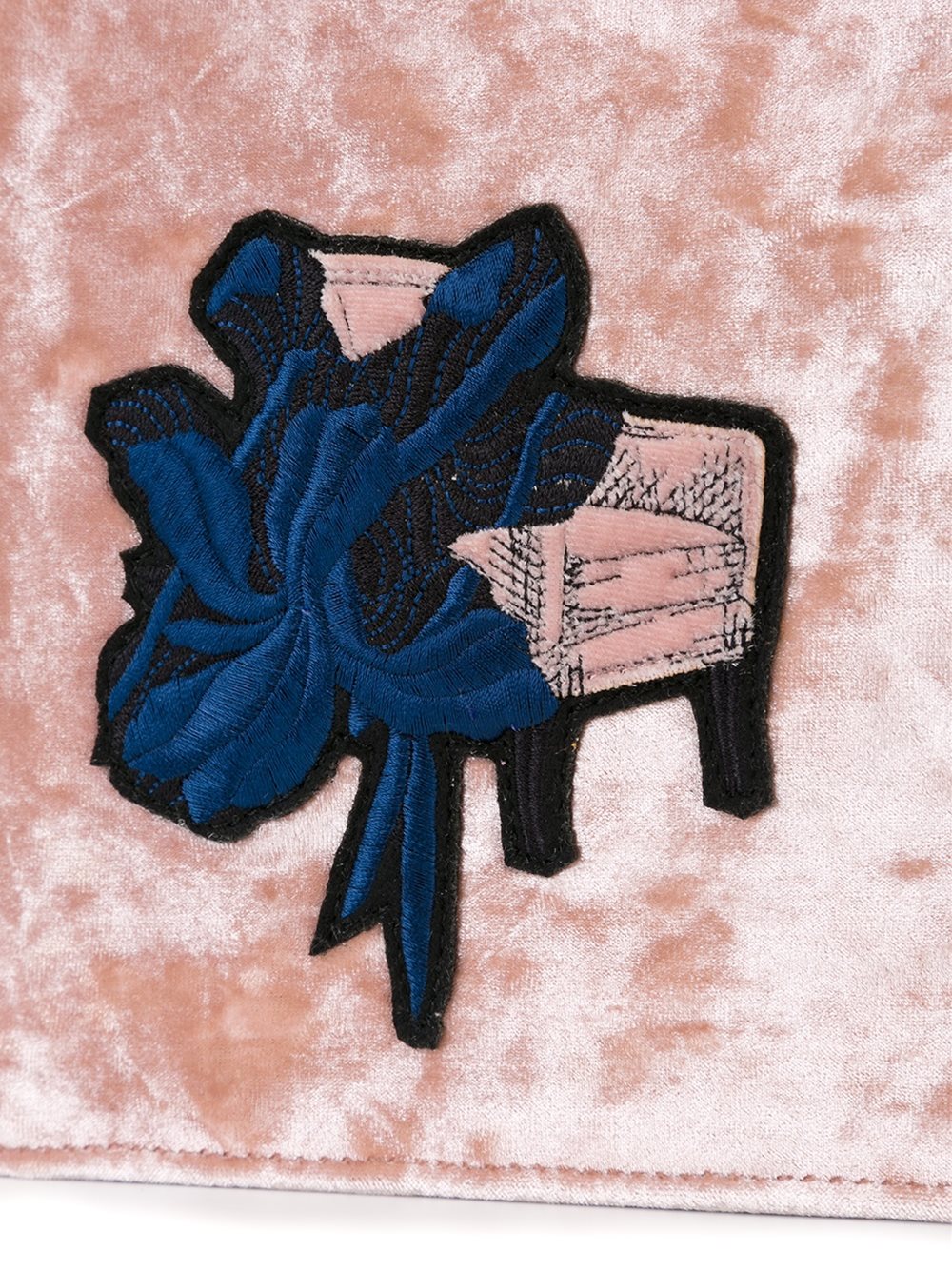 花卉贴花手拿包