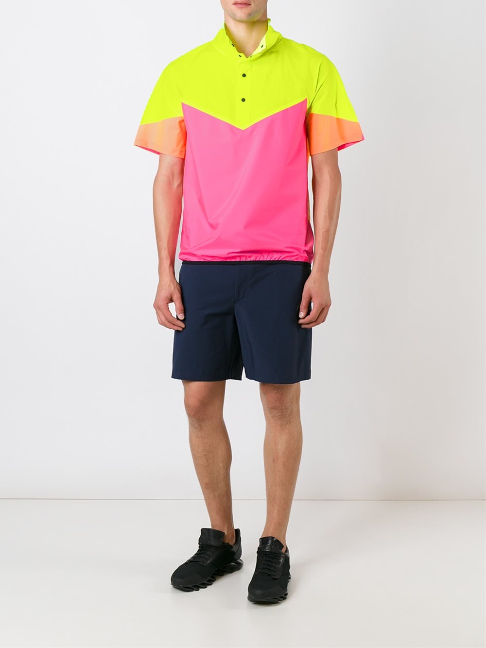 NikeLab x Kim Jones收纳式防风夹克 