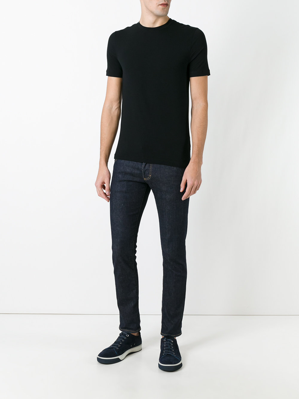 plain T-shirt 