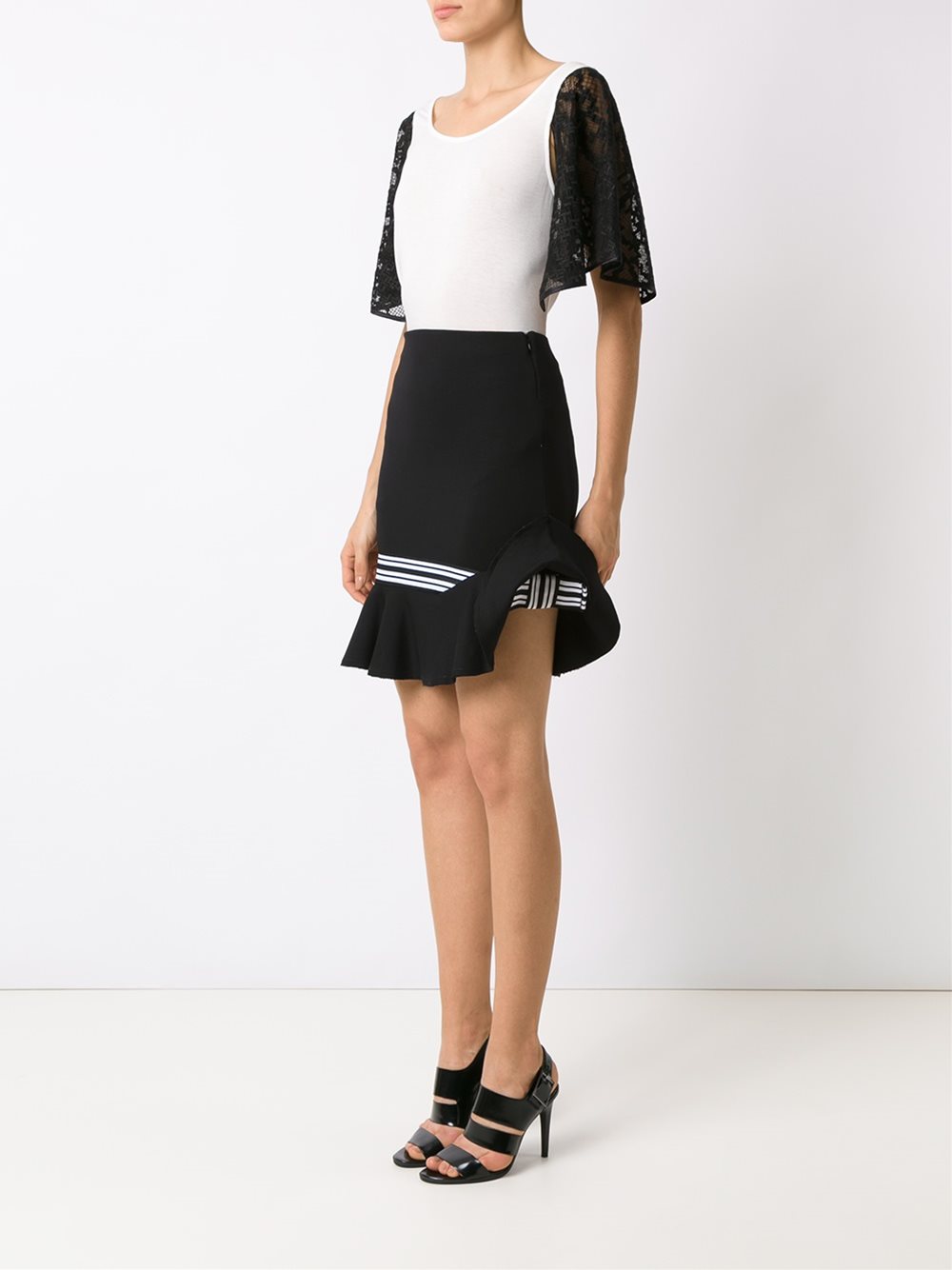 ruffle skirt