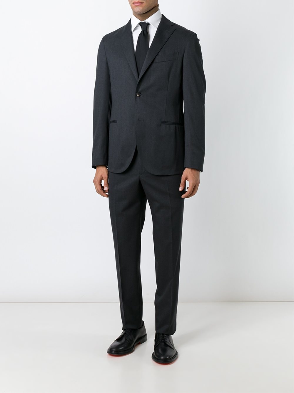 notched lapel suit