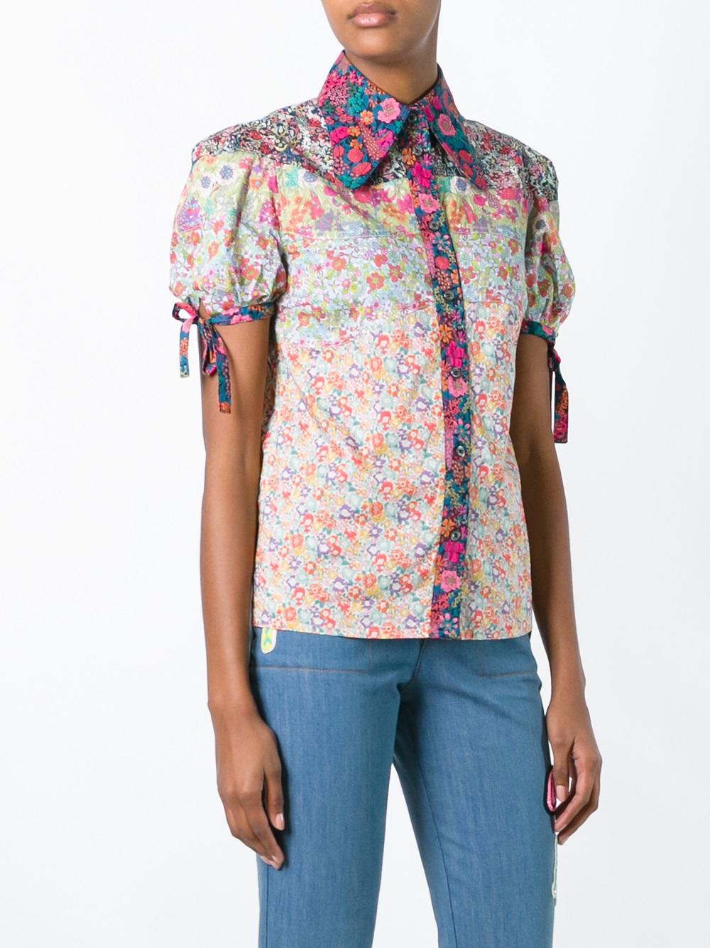 floral print shirt