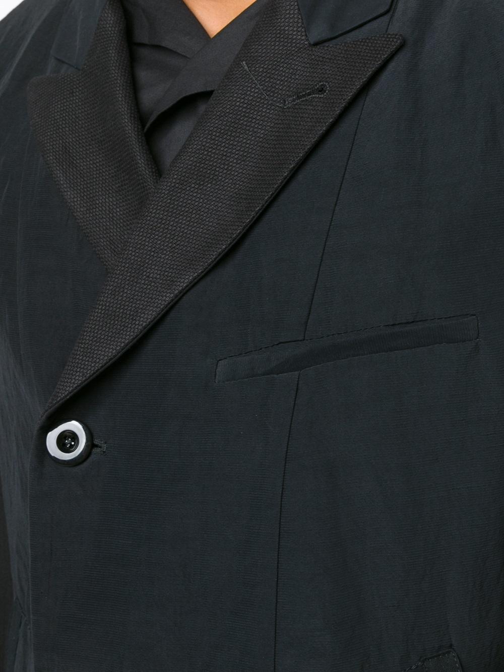 off centre fastening jacket