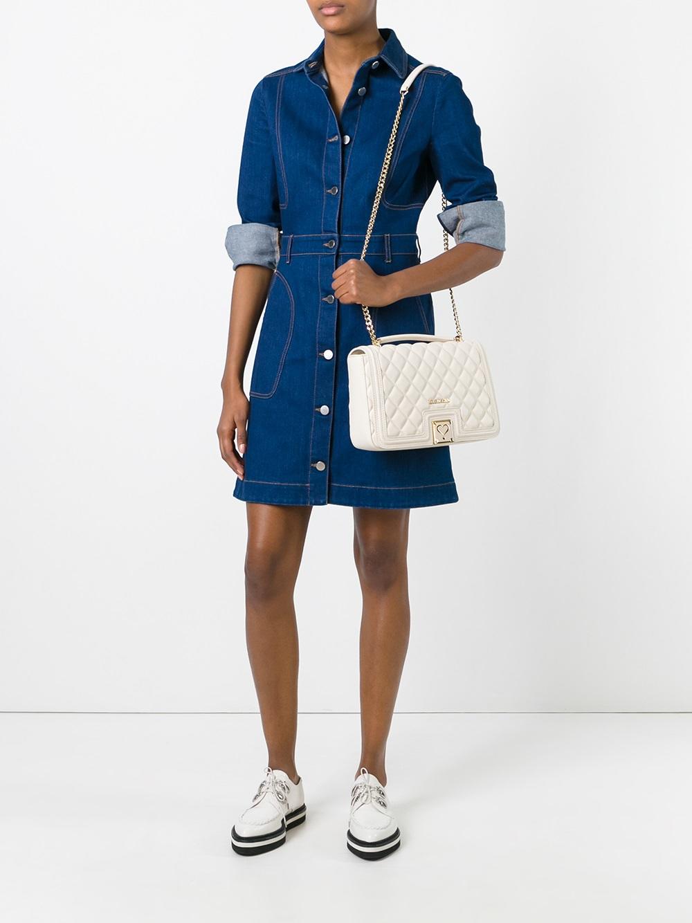 chain strap shoulder bag