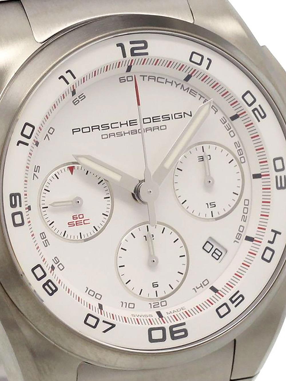 'P6220 Dashboard Chronograph' analog watch