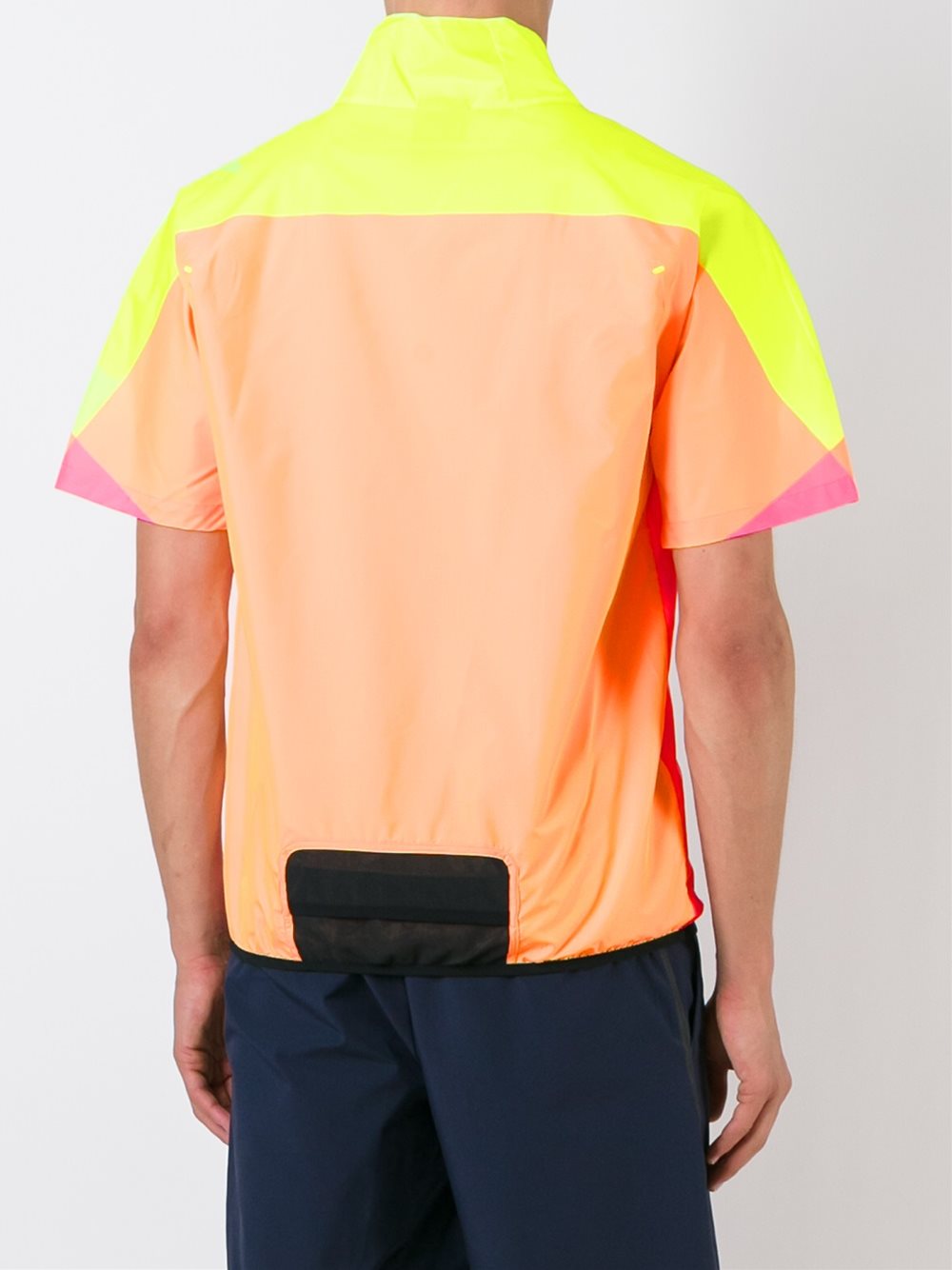 NikeLab x Kim Jones收纳式防风夹克 