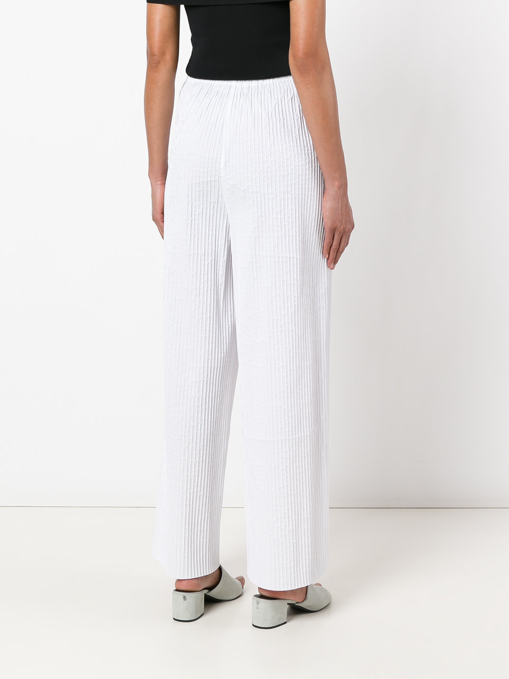 wide leg trousers