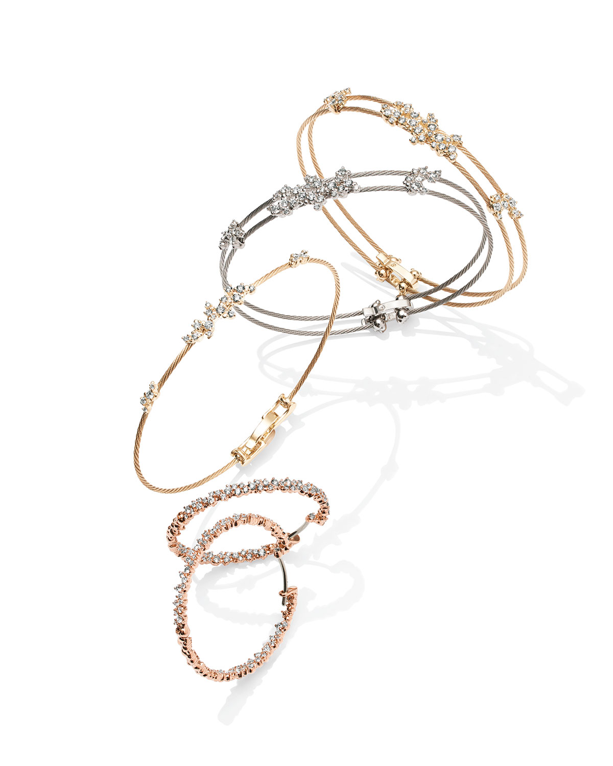 Diamond Confetti Single Wire Bracelet, Yellow Gold