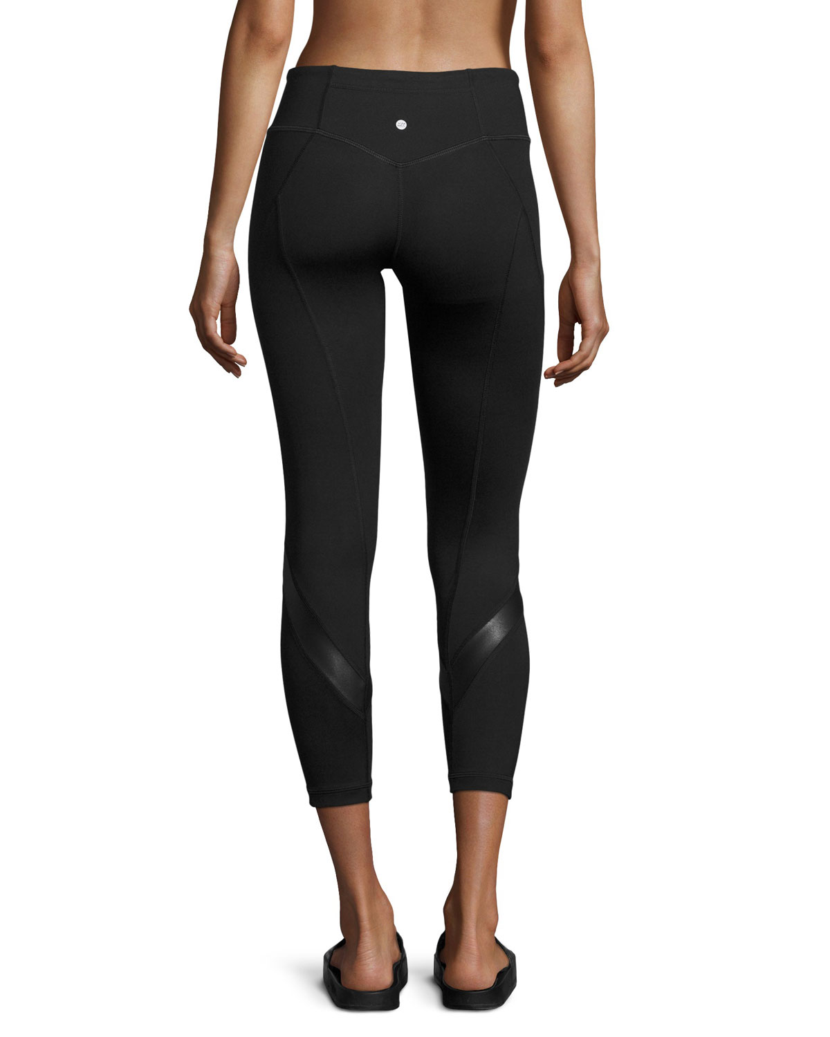 Shine Vee Paneled Capri Leggings, Black