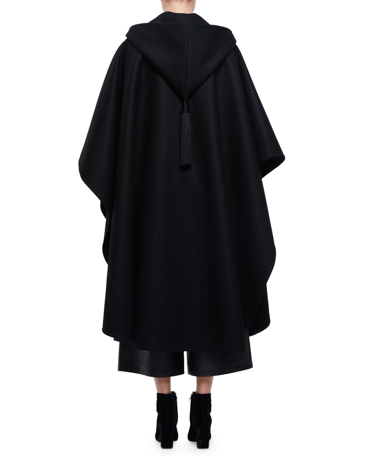 Hooded Oversized Cape W/Tassel, Black