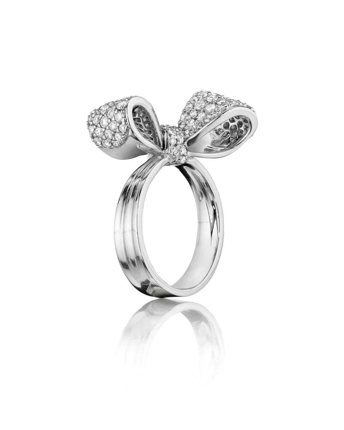 Bow Mid Size 18k White Gold Diamond Ring, Size 6