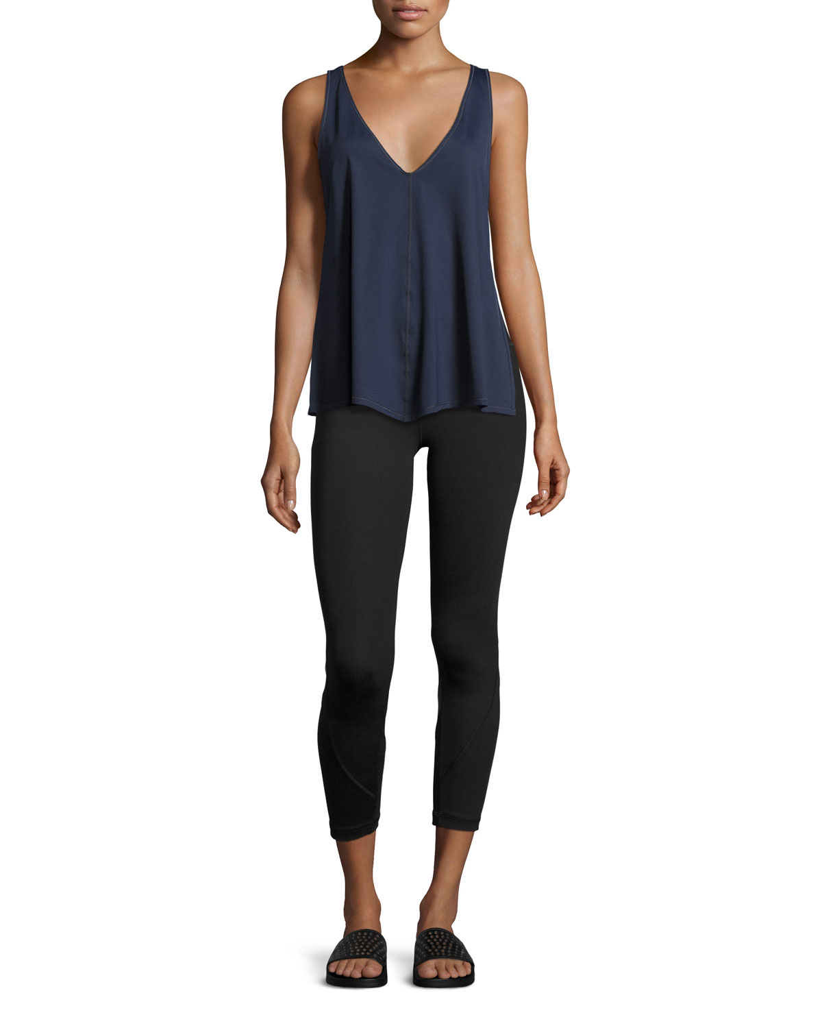 Shine Vee Paneled Capri Leggings, Black