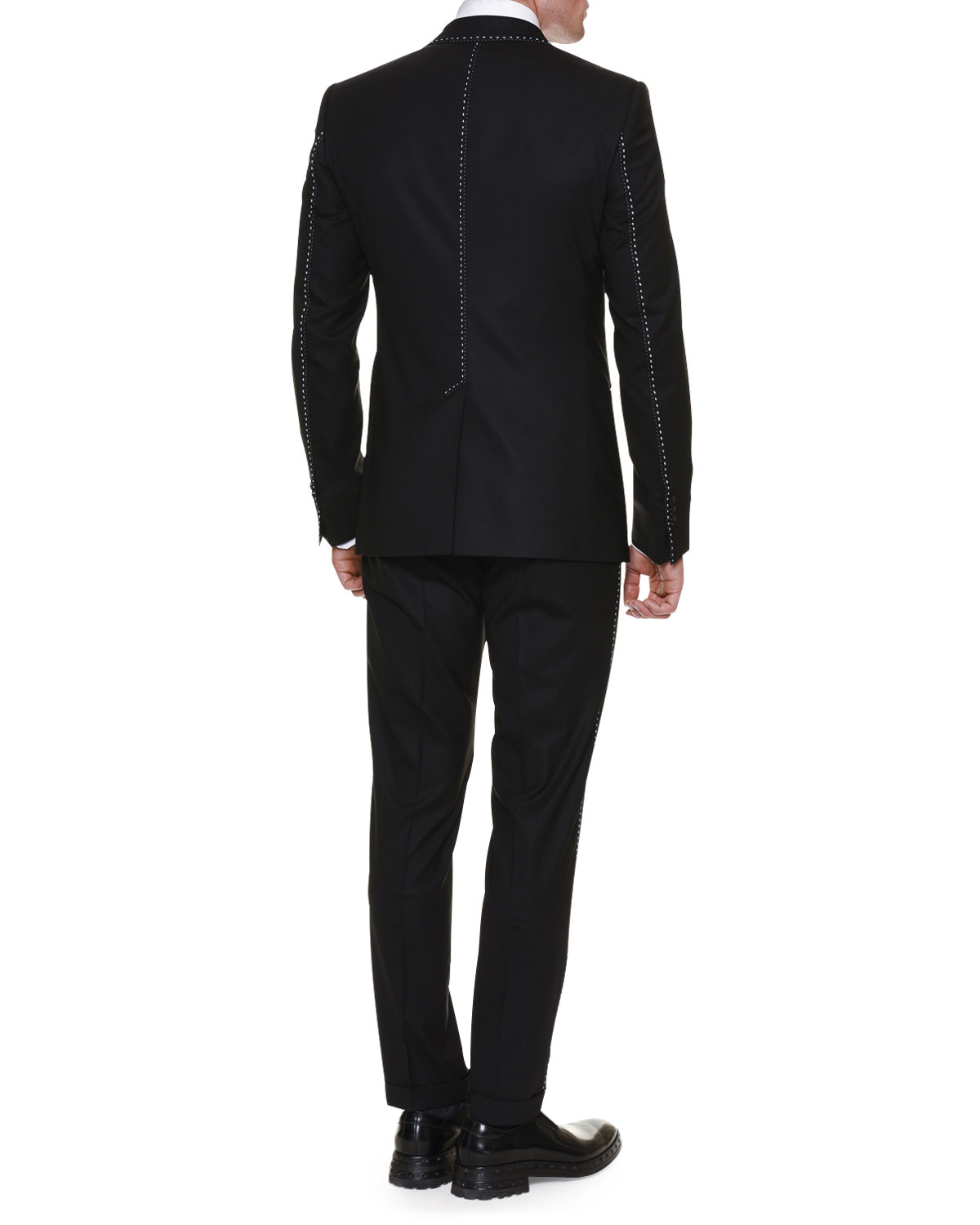BLACK TIE