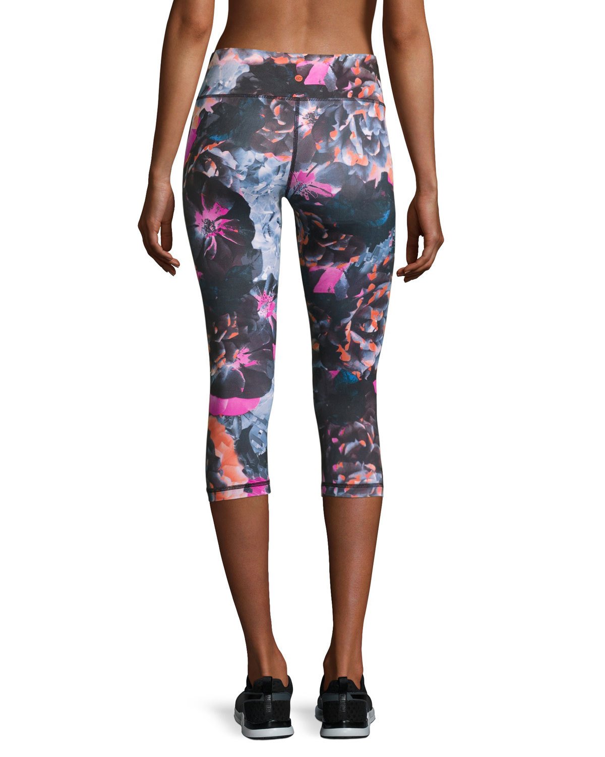 Tempest Rose Core Capri Leggings, Multicolor