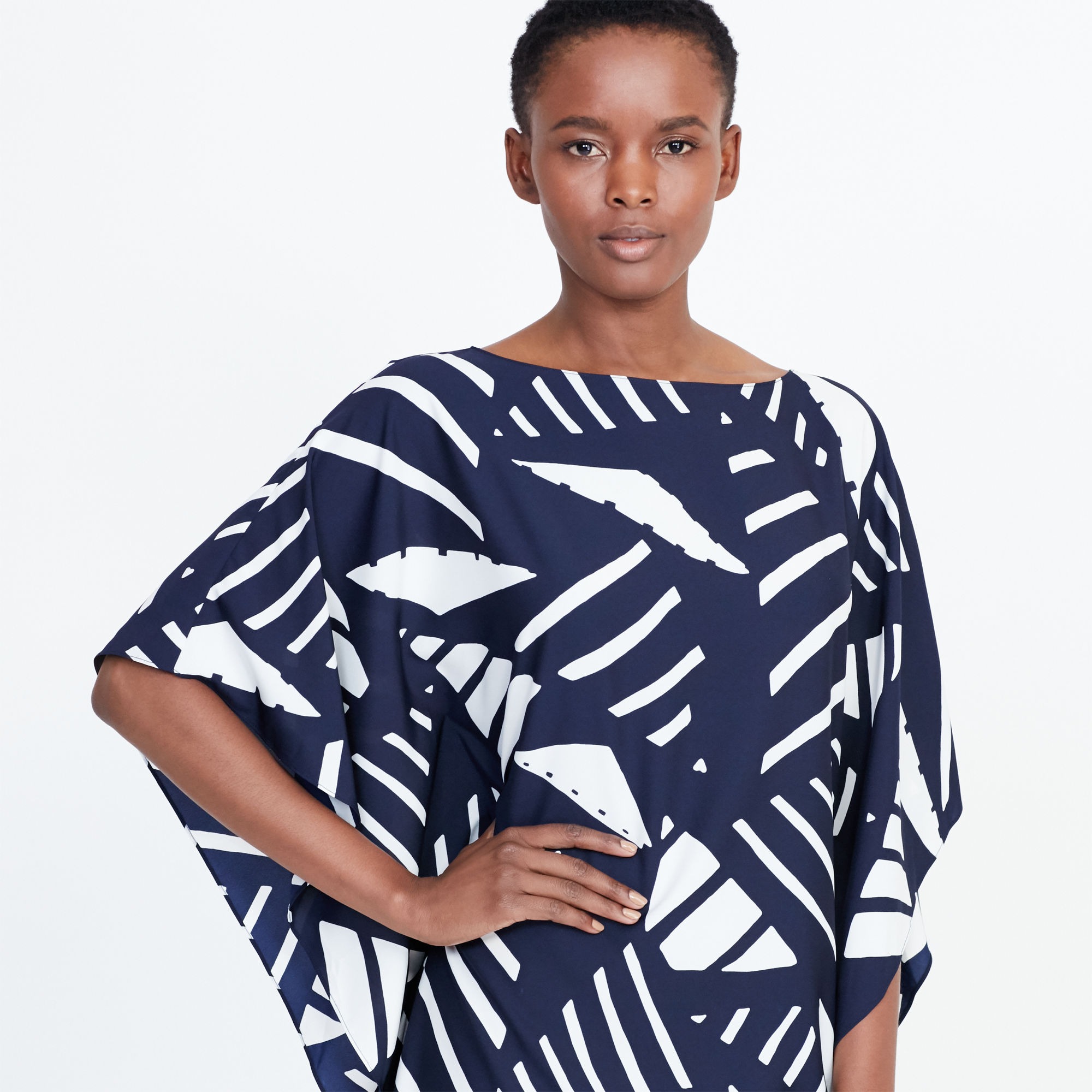 Graphic-Print Poncho