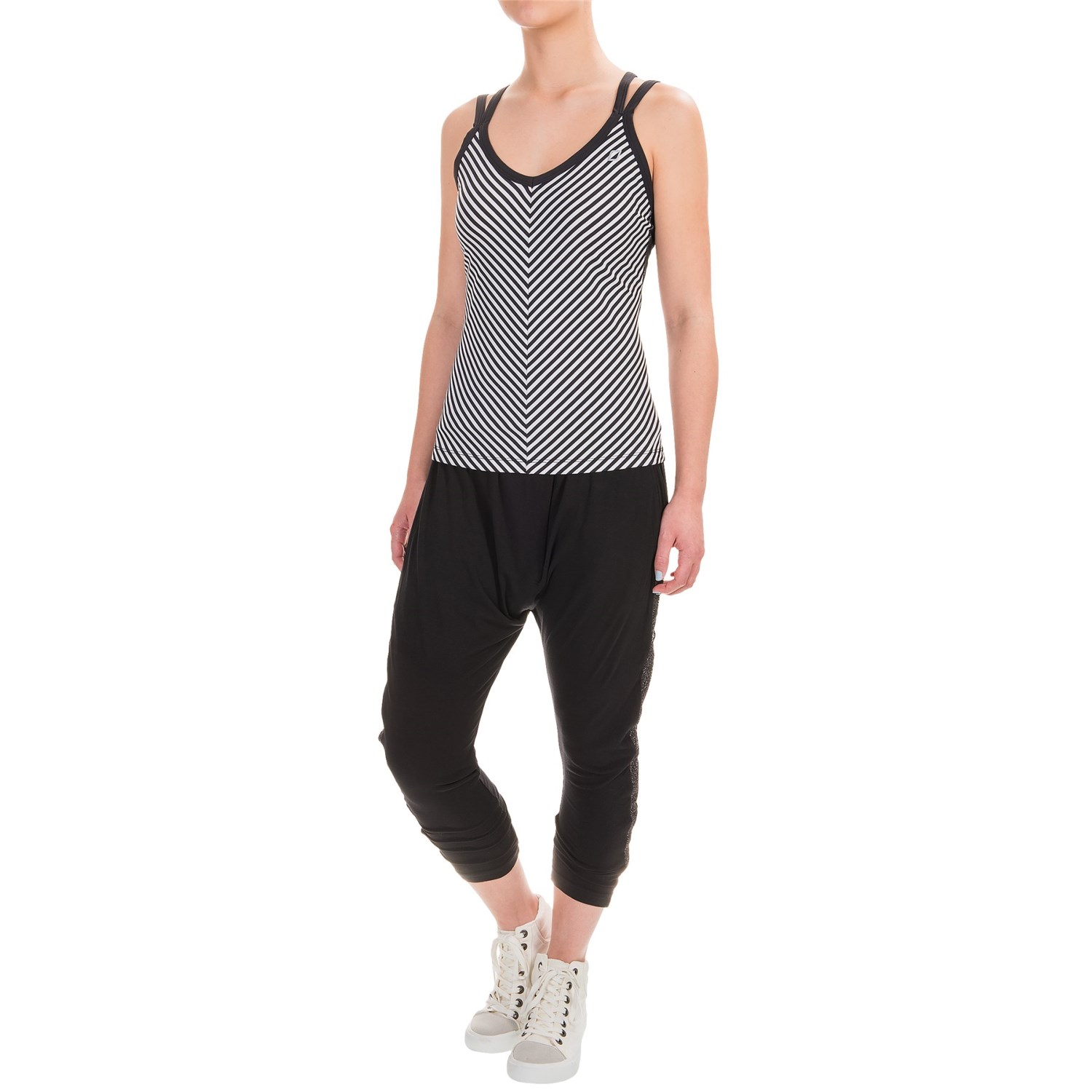 Lorna Jane Essence Harem Capris (For Women)