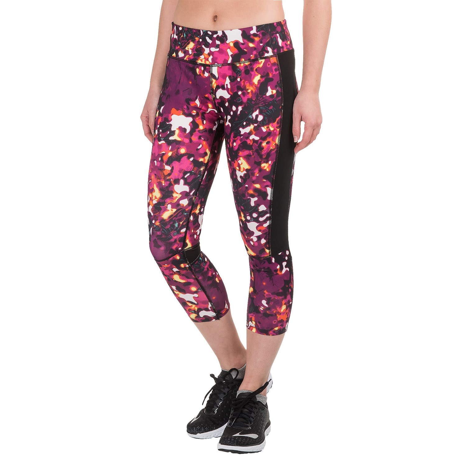 Layer 8 Printed Capri Leggings (For Women)